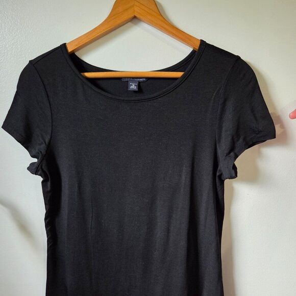 EUC BANANA REPUBLIC BLACK SILK BLEND TEE SIZE M - Picture 4 of 14